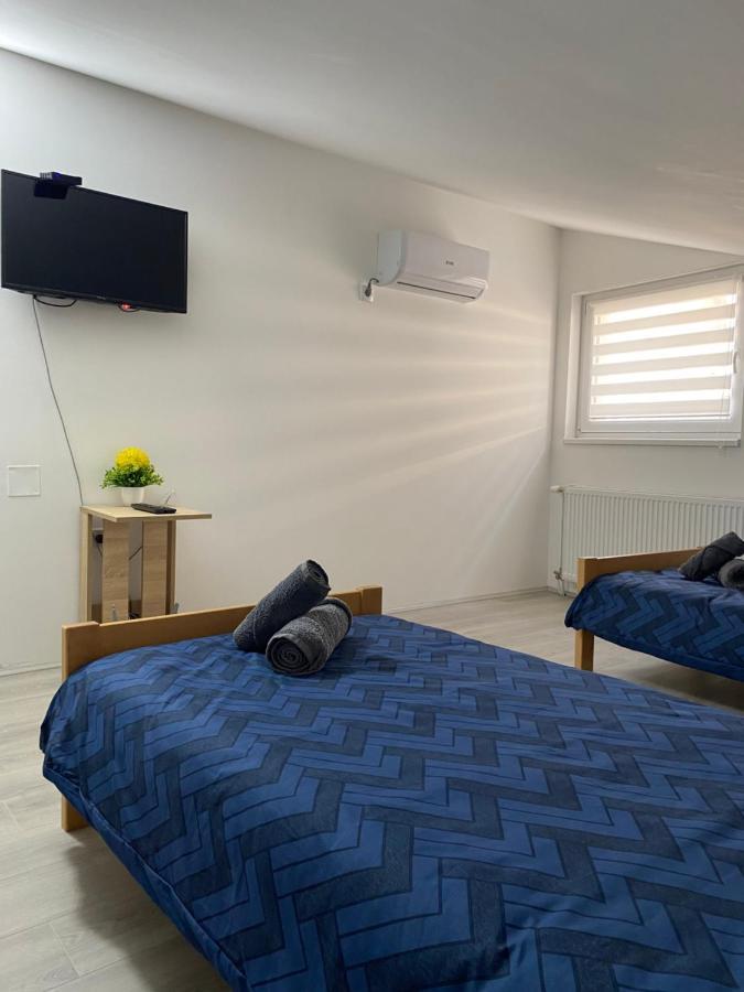 Lotus House Appartement Zrenjanin Buitenkant foto