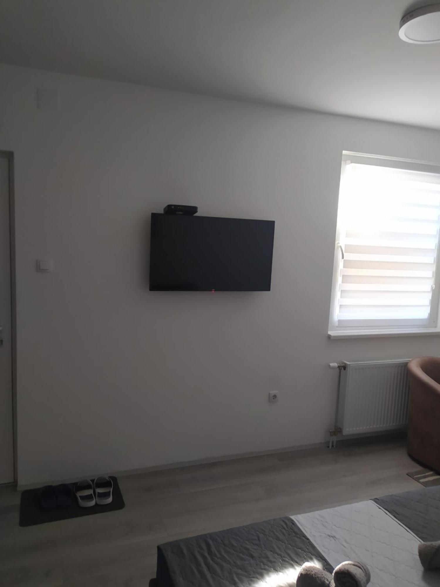 Lotus House Appartement Zrenjanin Buitenkant foto