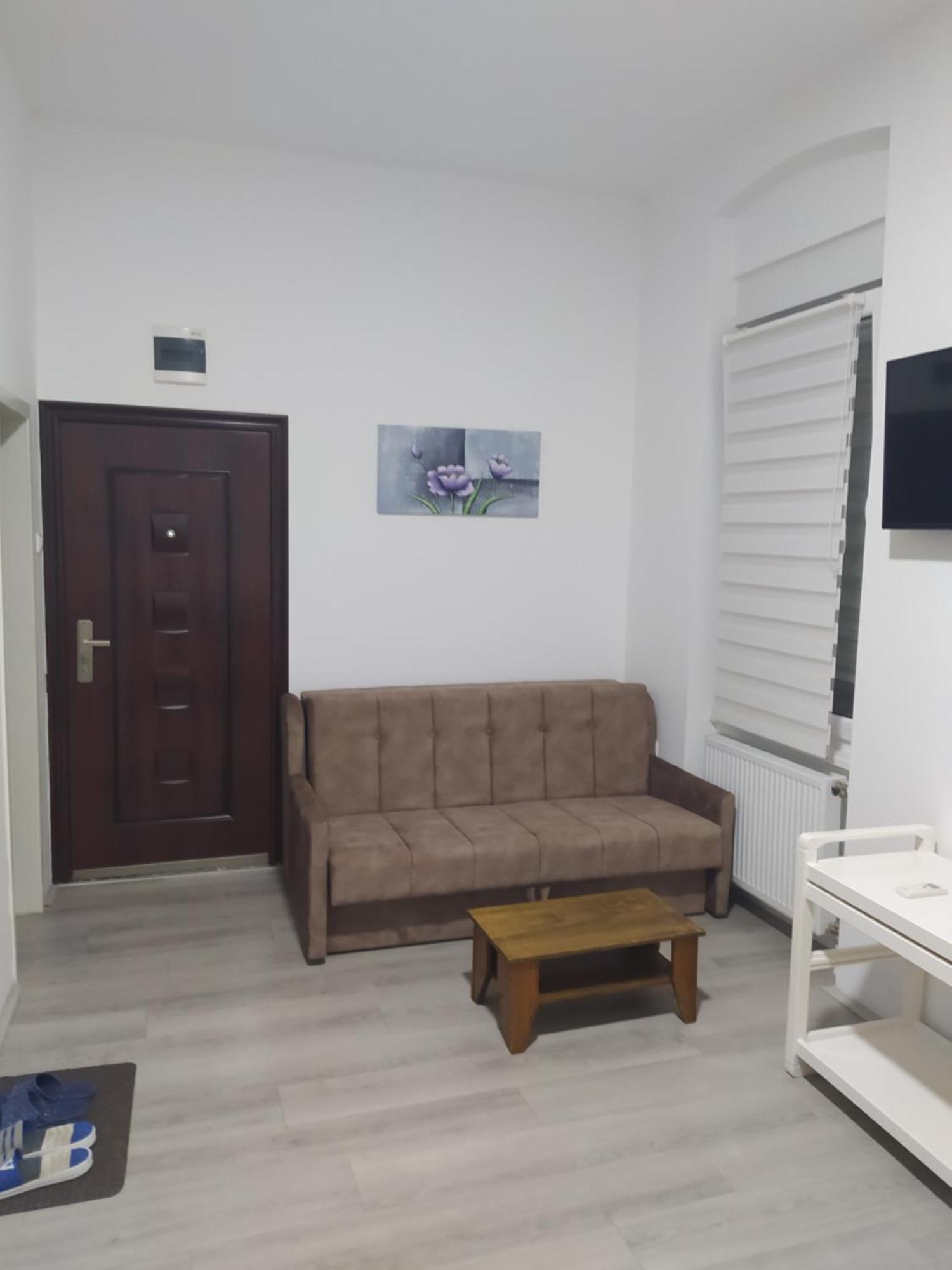 Lotus House Appartement Zrenjanin Buitenkant foto